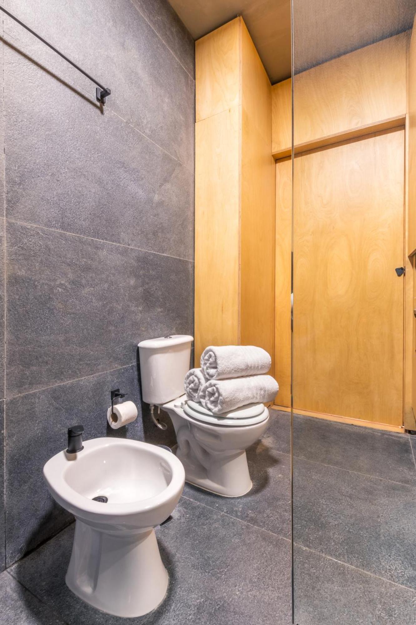 Deluxe Apartments In Palermo - By Buerentals Buenos Aires Room photo